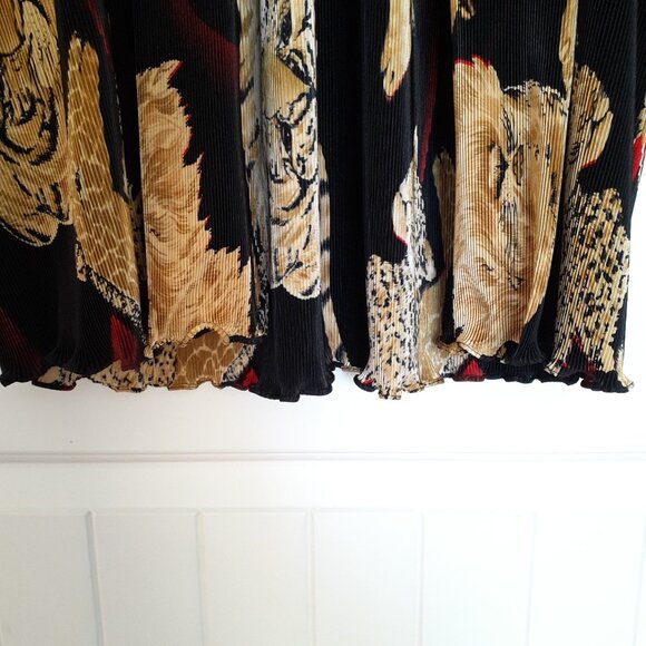 LS Collections Accordion Pleat Open Front Novelty Lion Tiger Jacket Black Size L - Picture 4 of 14